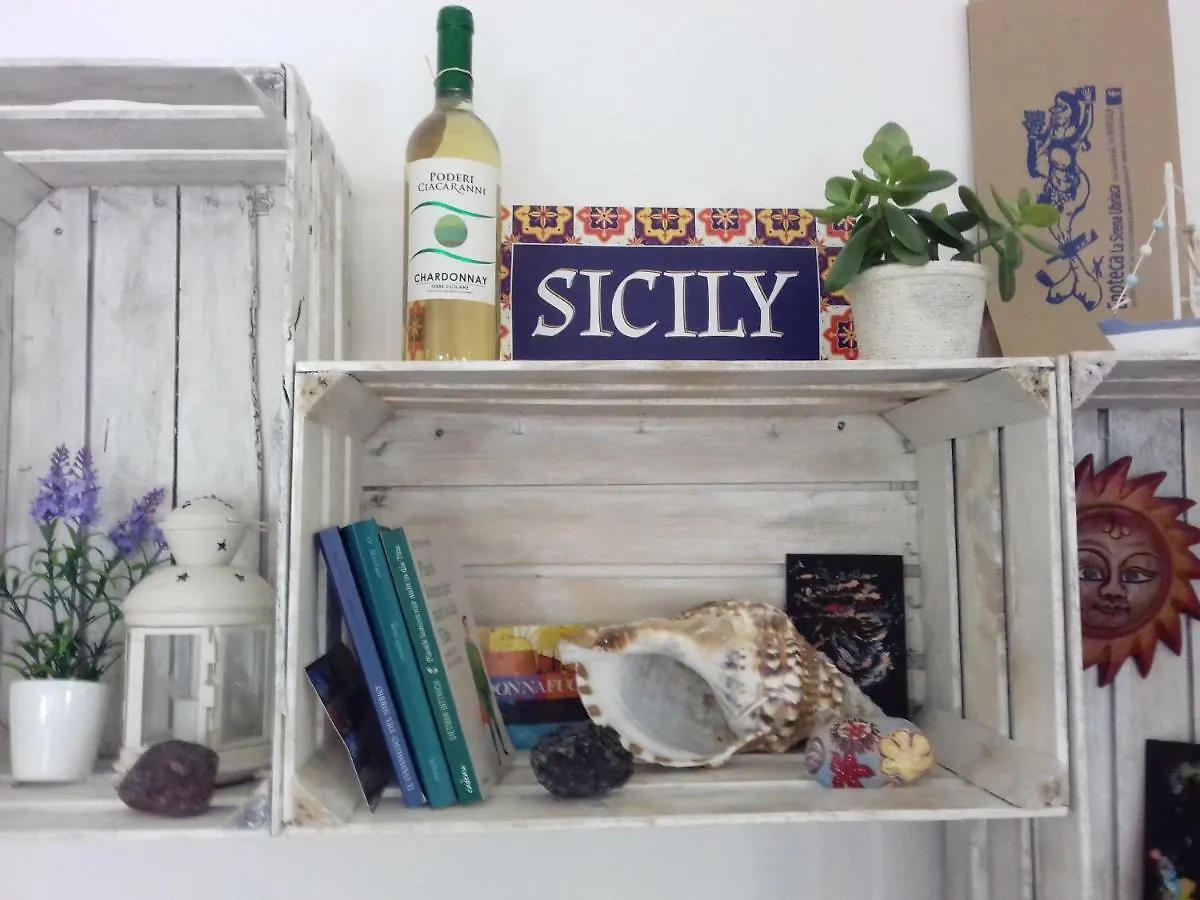 Monolocale Casa Vacanze Hotel Marsala Holiday home